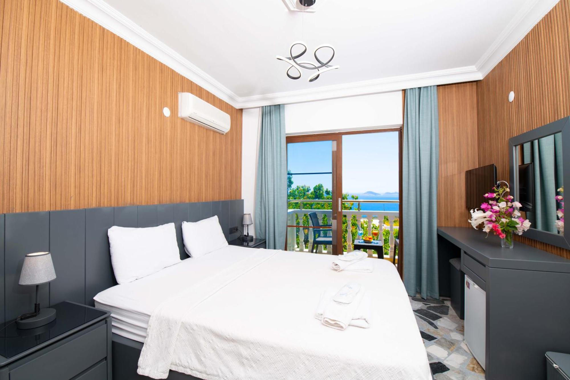 Kelebek Hotel Калкан Екстериор снимка